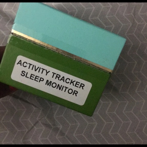 New - Picture 3 of 4